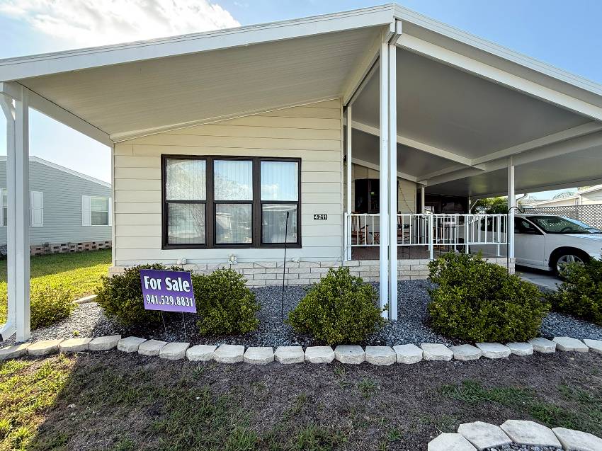 4211 Lake View Dr a Ellenton, FL Mobile or Manufactured Home for Sale